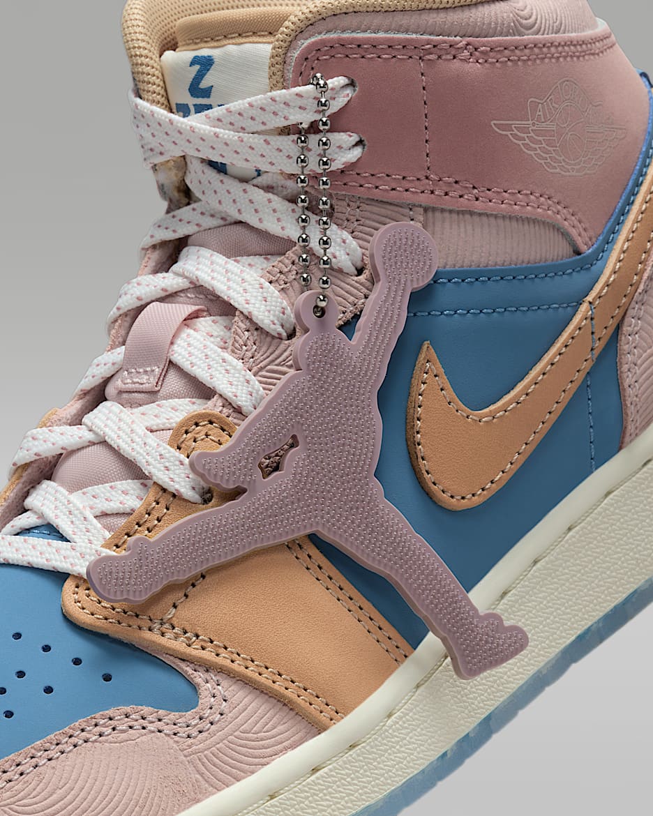 Air Jordan 1 Mid Sneaker School Older Kids Shoes
